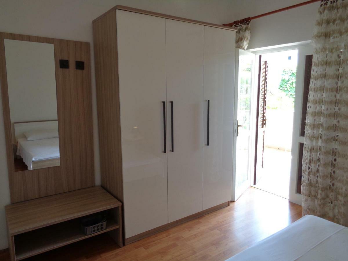 Apartments Grakalic Great Location Μεντουλίν Εξωτερικό φωτογραφία